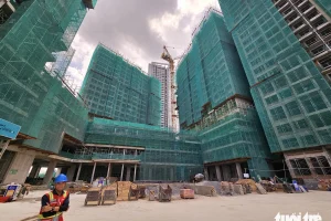 Nguồn cung nhà ở TP.HCM sẽ ‘khát’ đến bao giờ?